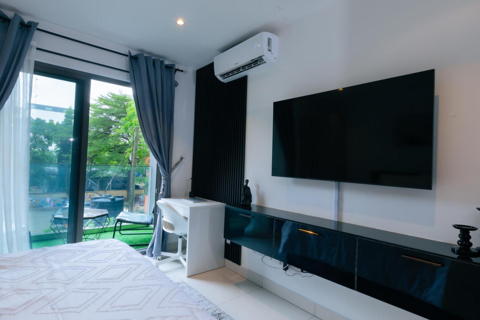 7 Minutes From The Airport - Chic Studio Apartment Accra Exterior photo